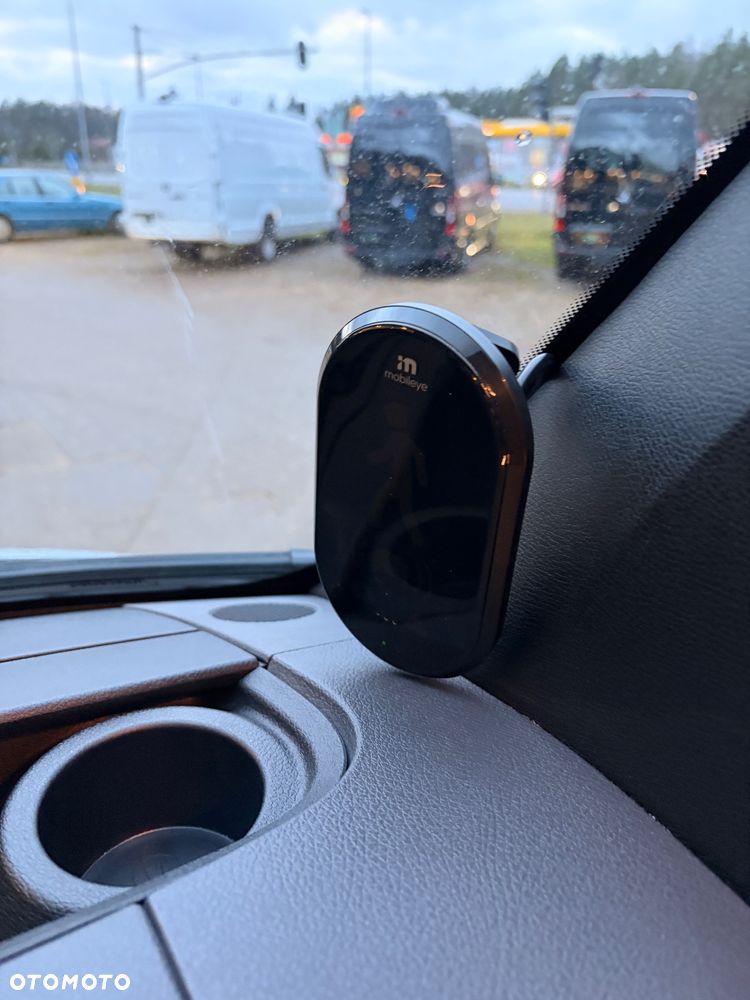 Mercedes-Benz Sprinter 519 - 29