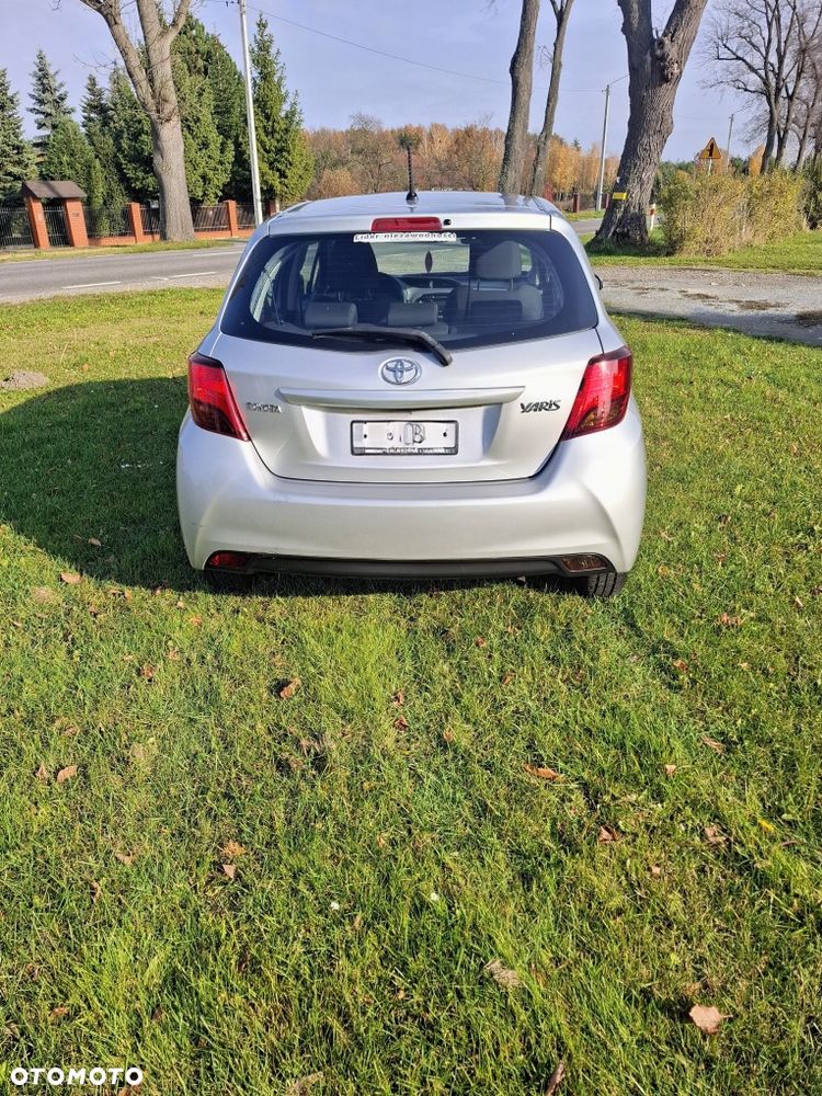 Toyota Yaris - 3