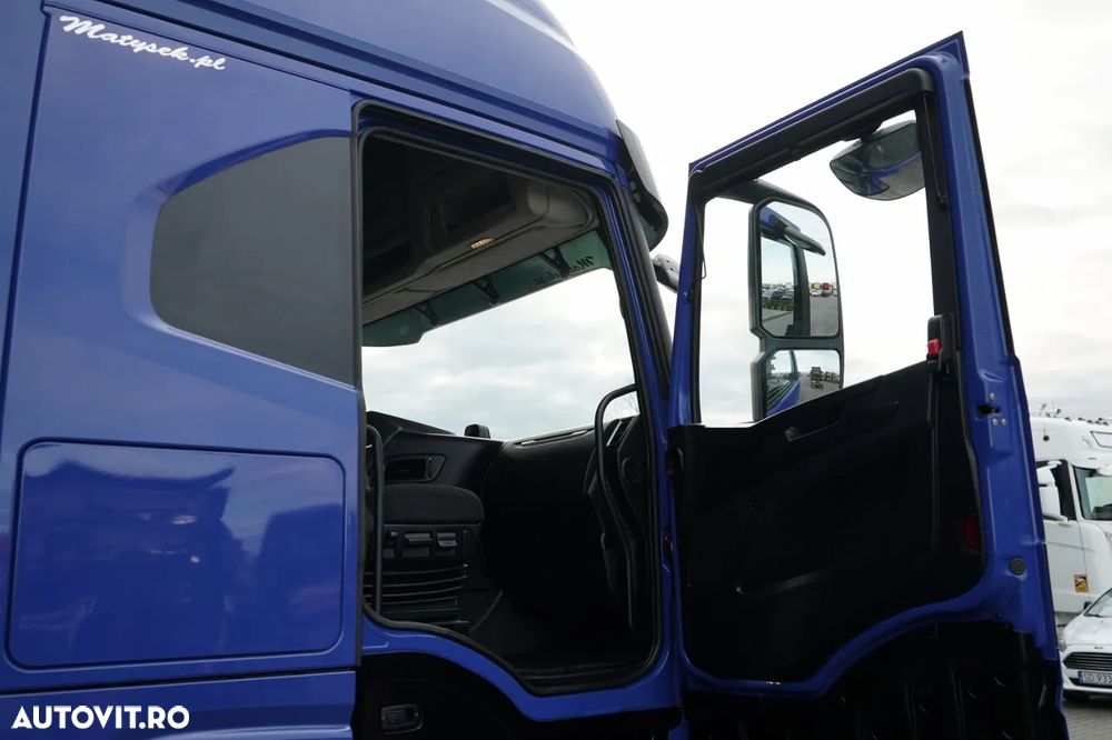 Iveco S-WAY / 460 / RETARDER / LNG - 36