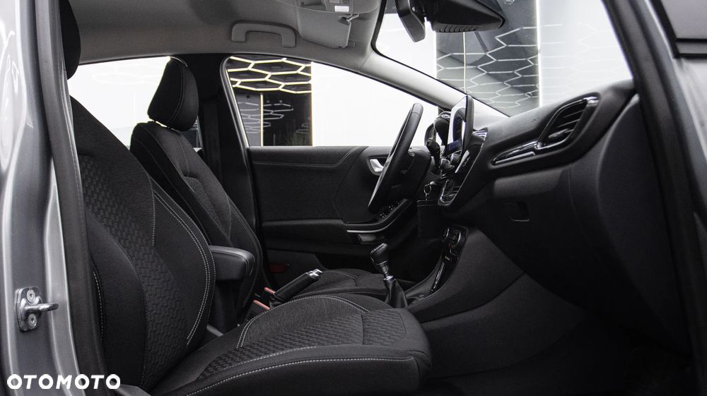 Ford Puma 1.0 EcoBoost mHEV Titanium - 10