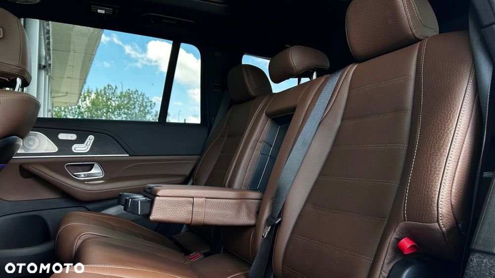 Mercedes-Benz GLS 450 d mHEV 4-Matic AMG Line - 29