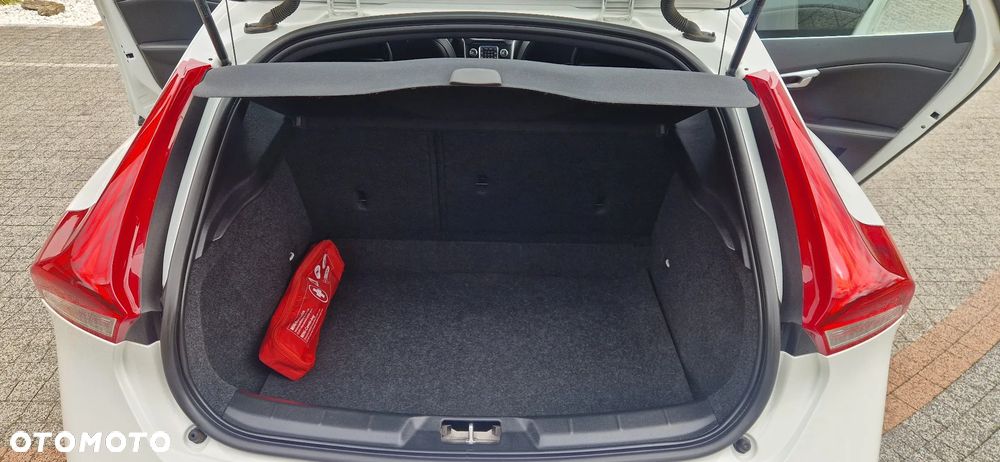 Volvo V40 - 19