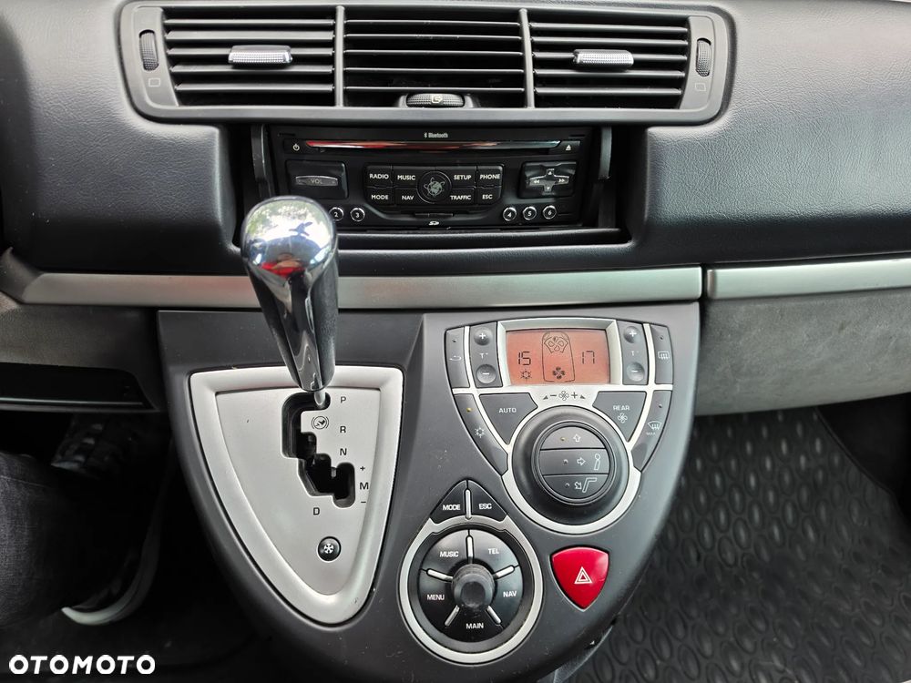 Peugeot 807 HDi 165 Automatik Allure - 7