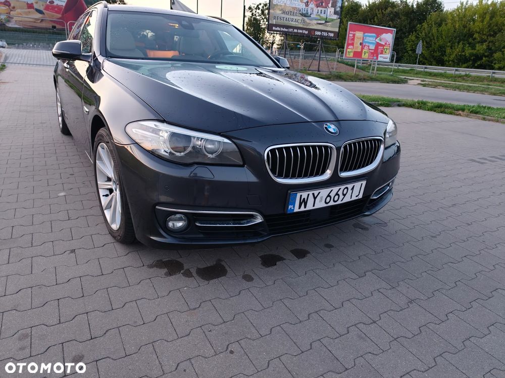BMW Seria 5 525d xDrive Luxury Line - 4