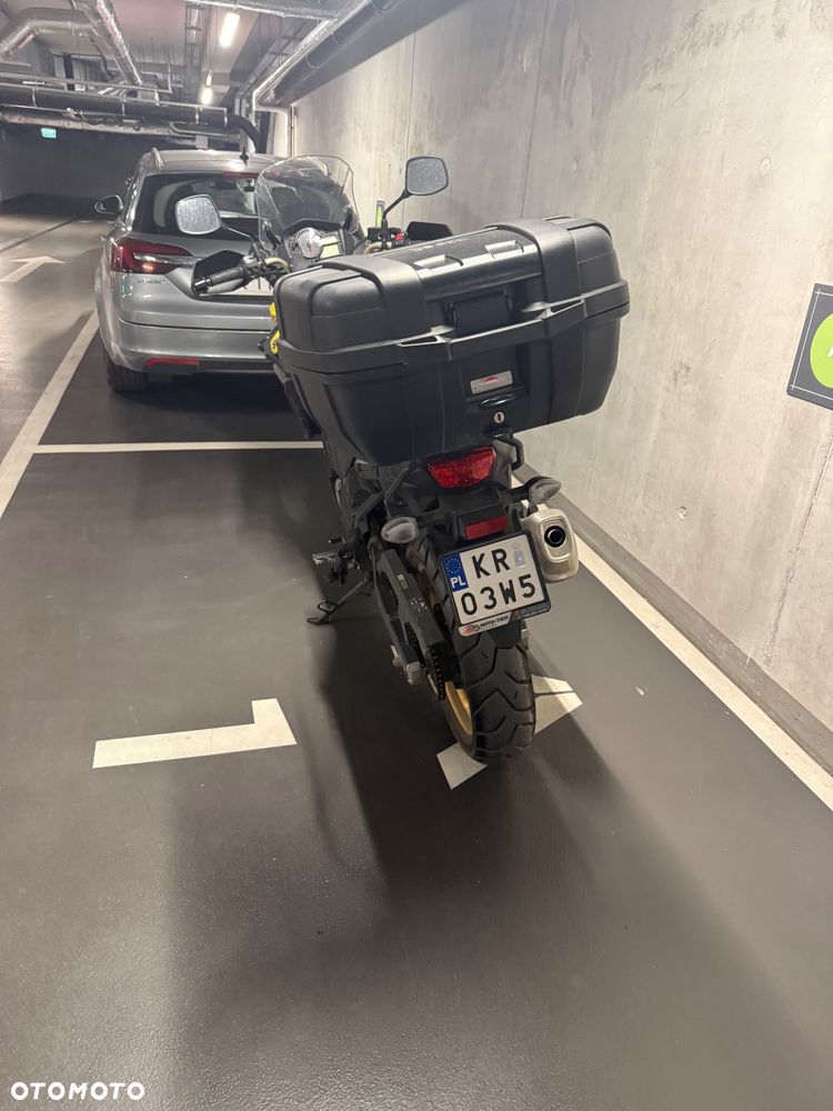 Suzuki V-STROM - 2