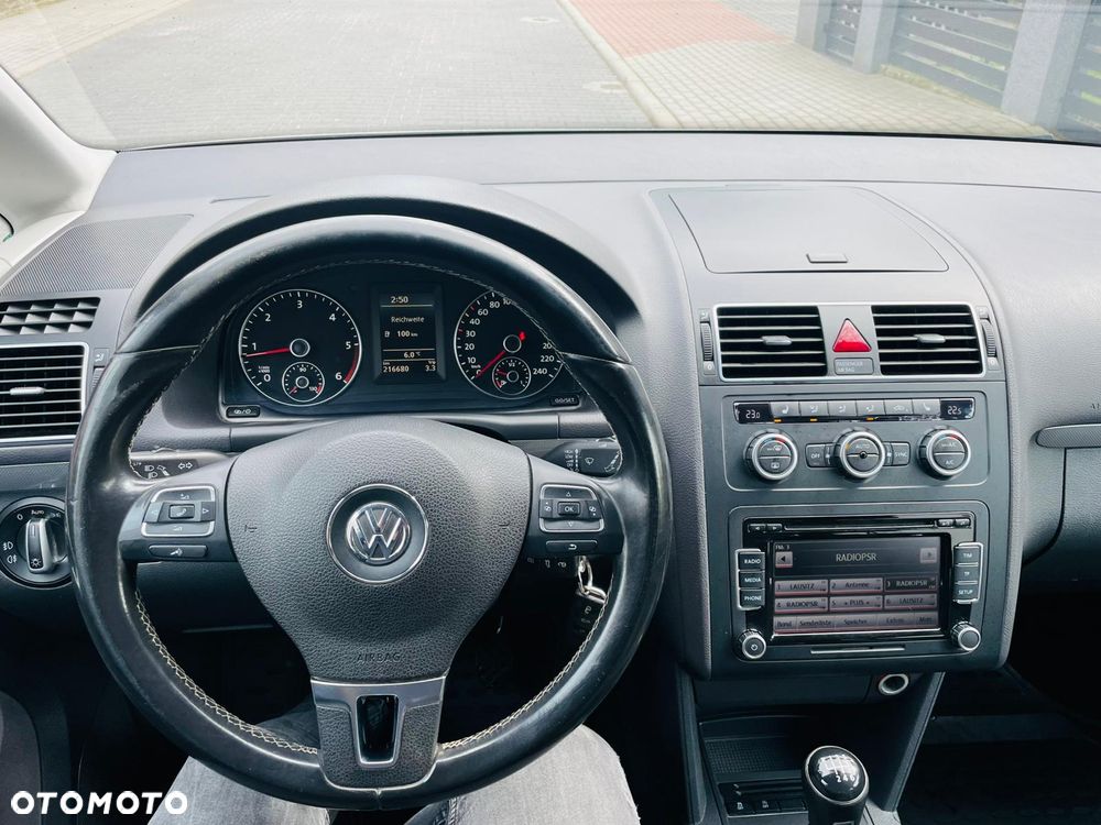 Volkswagen Touran 1.6 TDI DPF Highline - 8