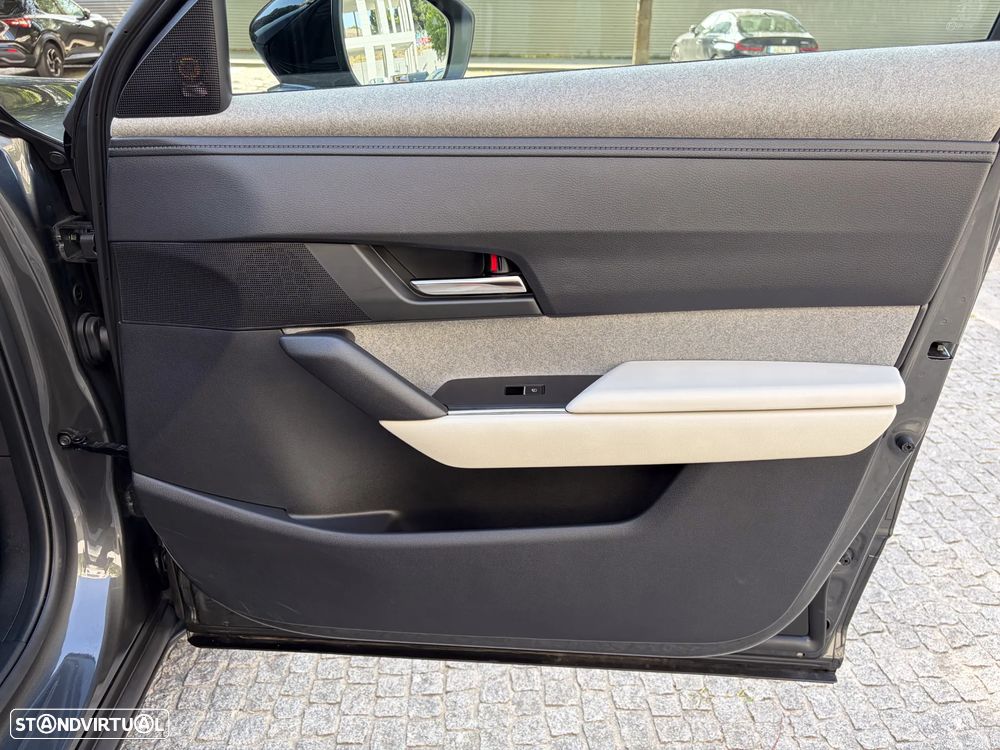 Mazda MX-30 e-SKYACTIV EXCLUSIVE-LINE - 25