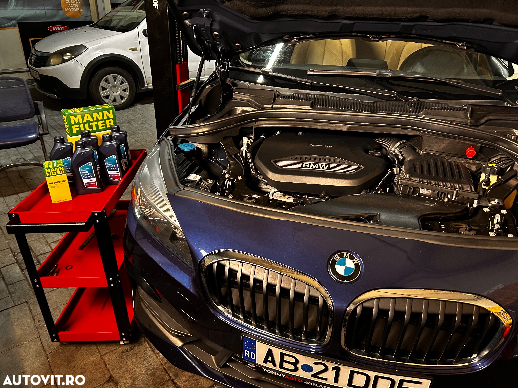 BMW Seria 2 216d - 15