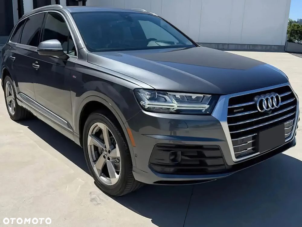 Audi Q7 3.0 TFSI Quattro Tiptronic - 3