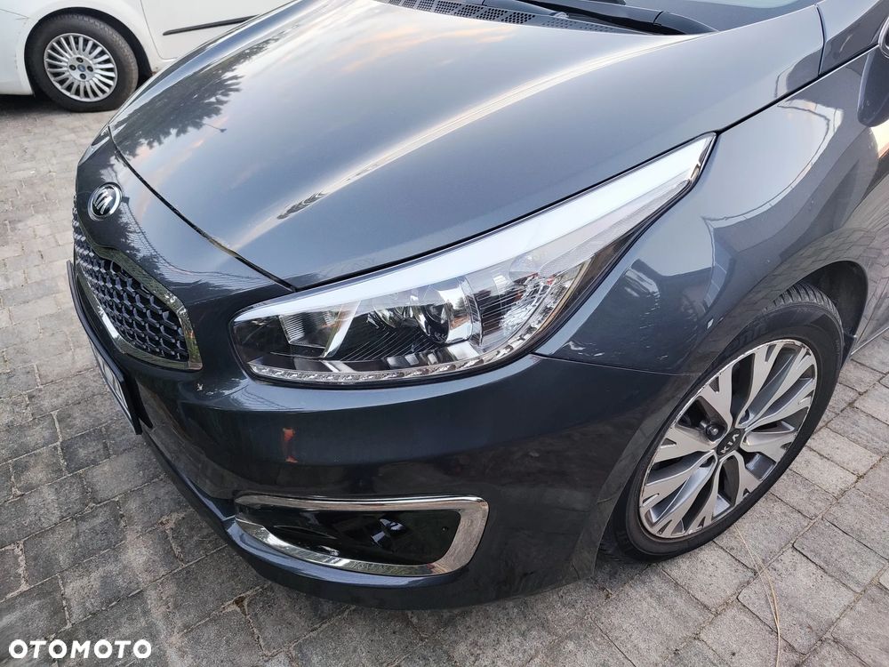 Kia Ceed 1.6 GDI L Business Line DCT - 11
