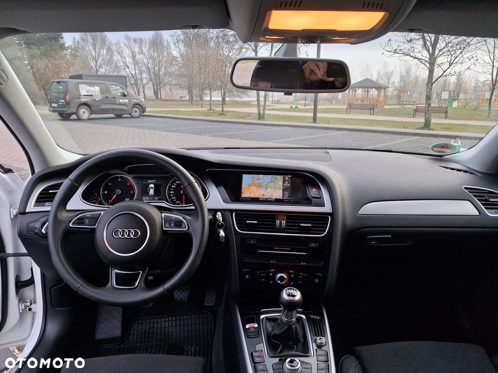 Audi A4 Avant 2.0 TDI DPF S line Sportpaket - 35