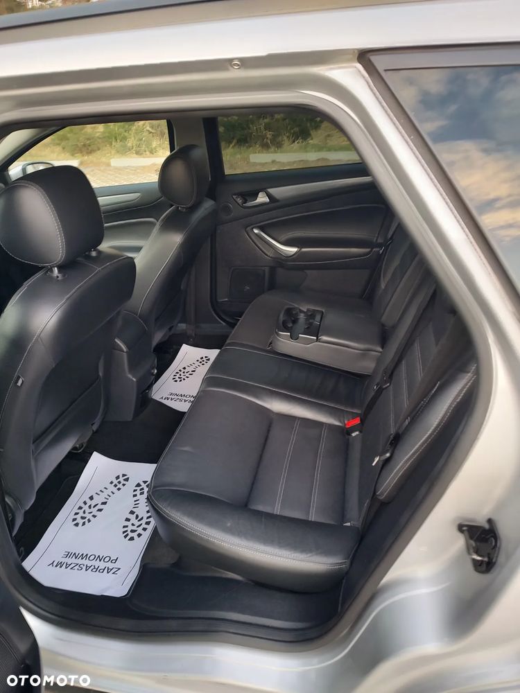 Ford Mondeo 2.0 TDCi Champions Edition - 18