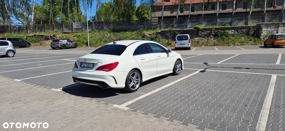 Mercedes-Benz CLA 250 4-Matic AMG Line - 4