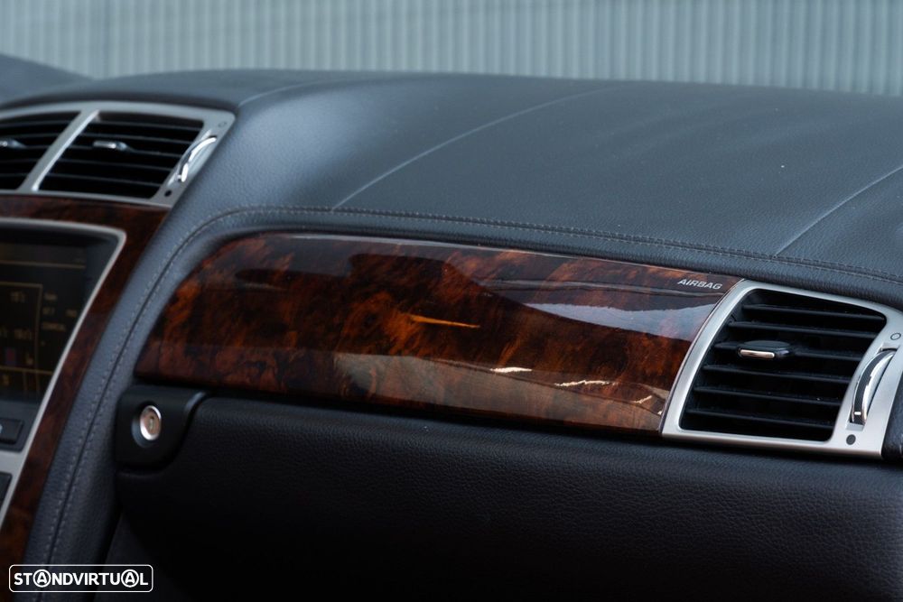 Jaguar XK XK8 4.2 Covertible Classic - 27