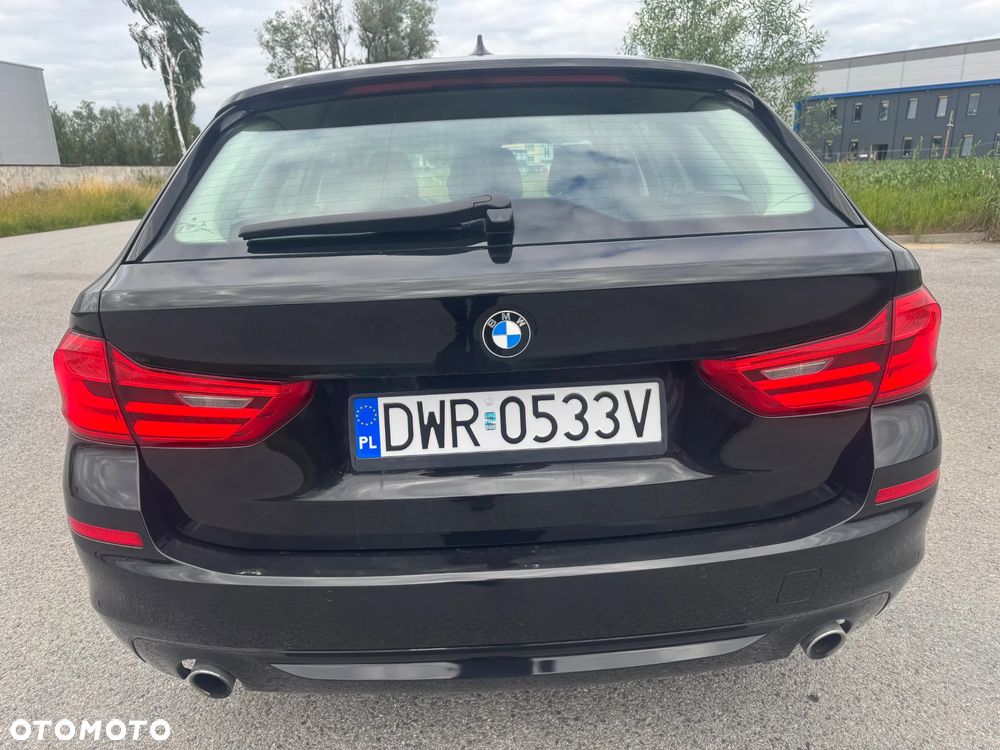 BMW Seria 5 530i - 6