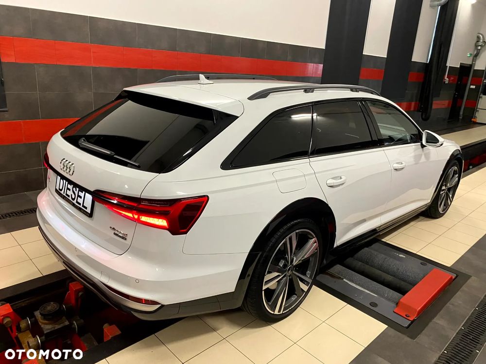 Audi A6 Allroad 40 TDI S tronic - 11
