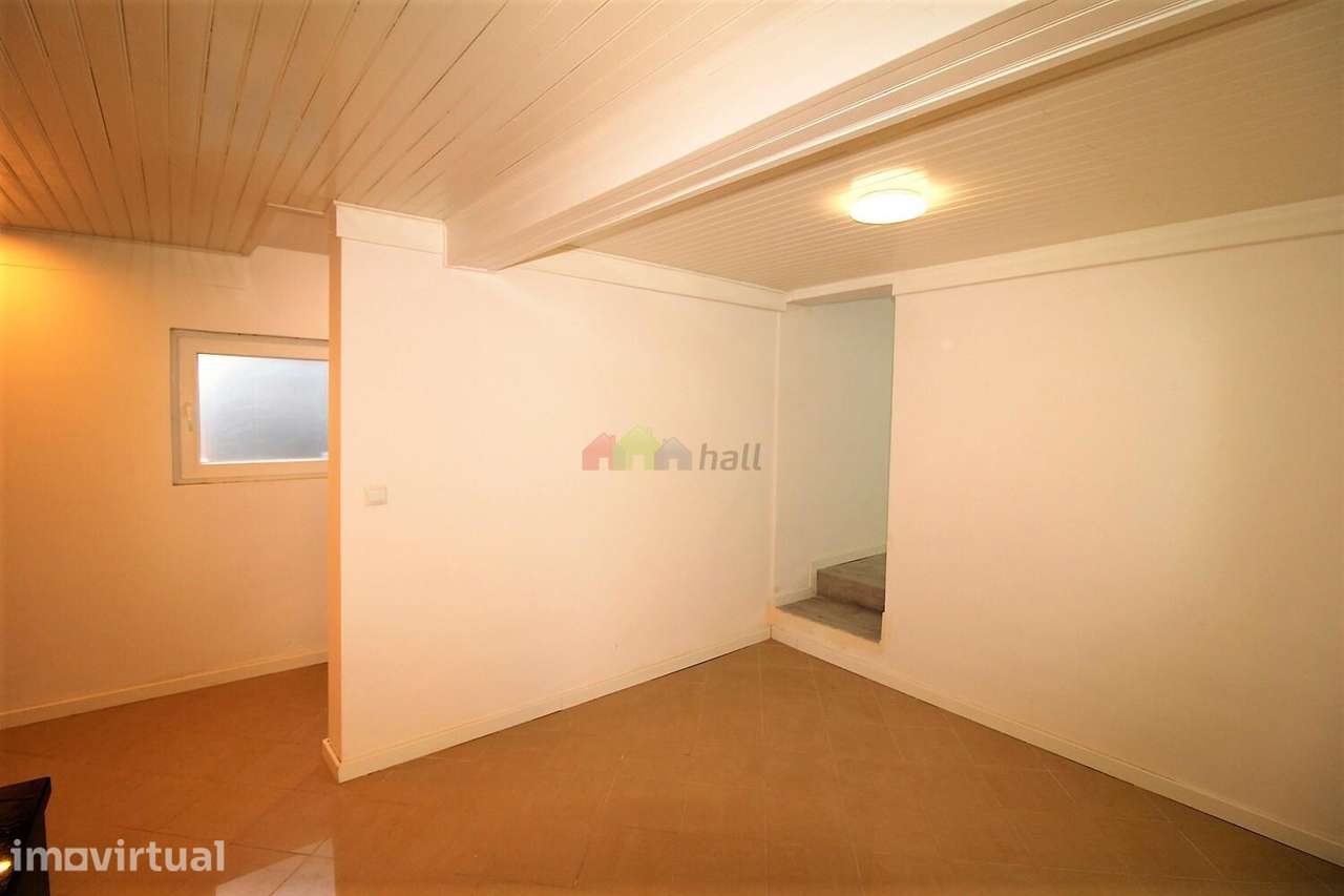 2 Moradias remodeladas para investimento na Ajuda - Lisboa - Grande imagem: 3/31