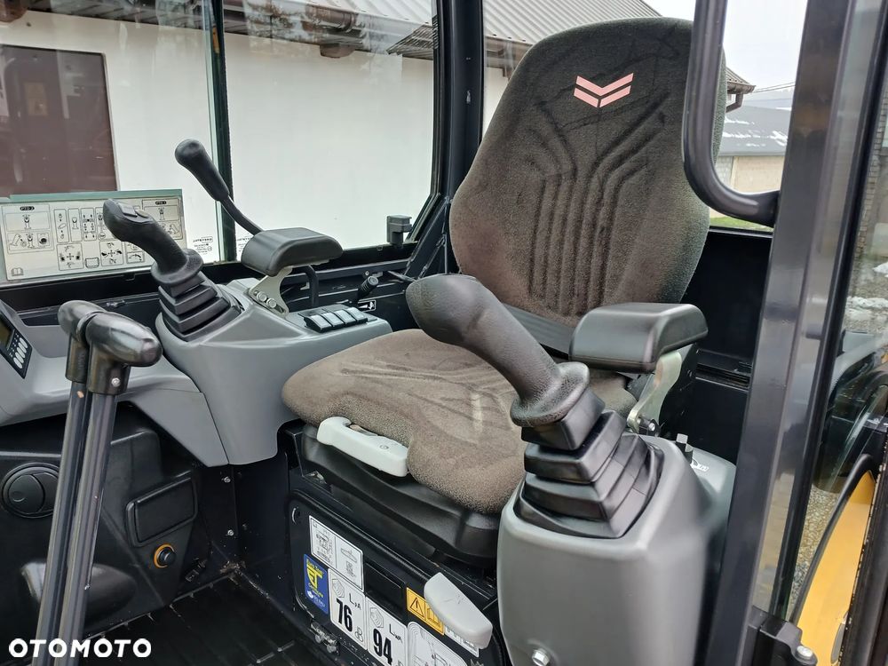 Yanmar SV 26/ORYGINAŁ/Z NIEMIEC/2 ŁYŻKI - 26