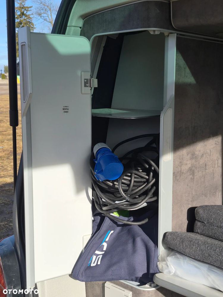 Volkswagen California Ocean 4x4 - 29