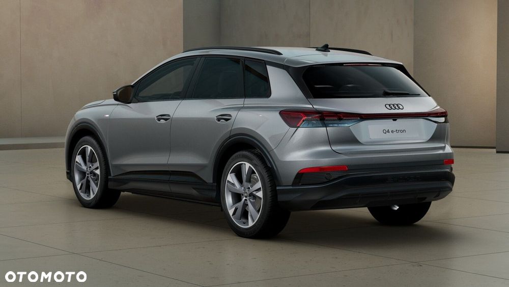 Audi Q4 e-tron - 5