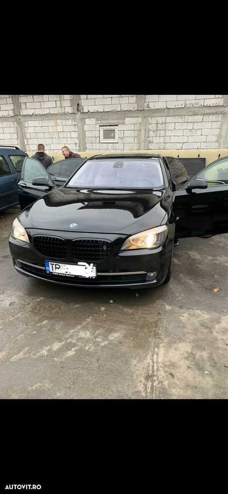 BMW 7 Series 2010 — imagine 4