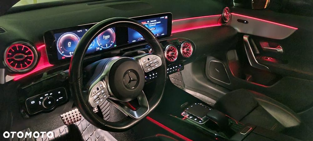 Mercedes-Benz Klasa A 220 4-Matic 7G-DCT - 7