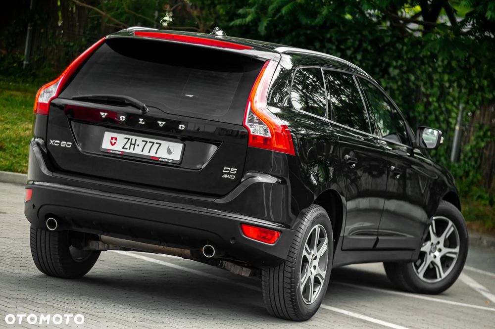Volvo XC 60 - 4