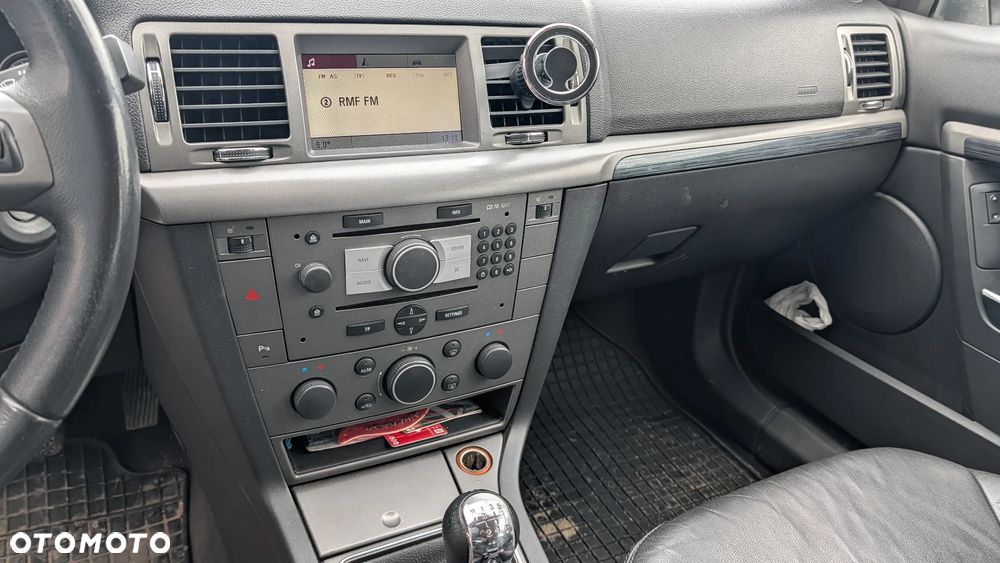 Opel Vectra 1.9 CDTI Cosmo - 7
