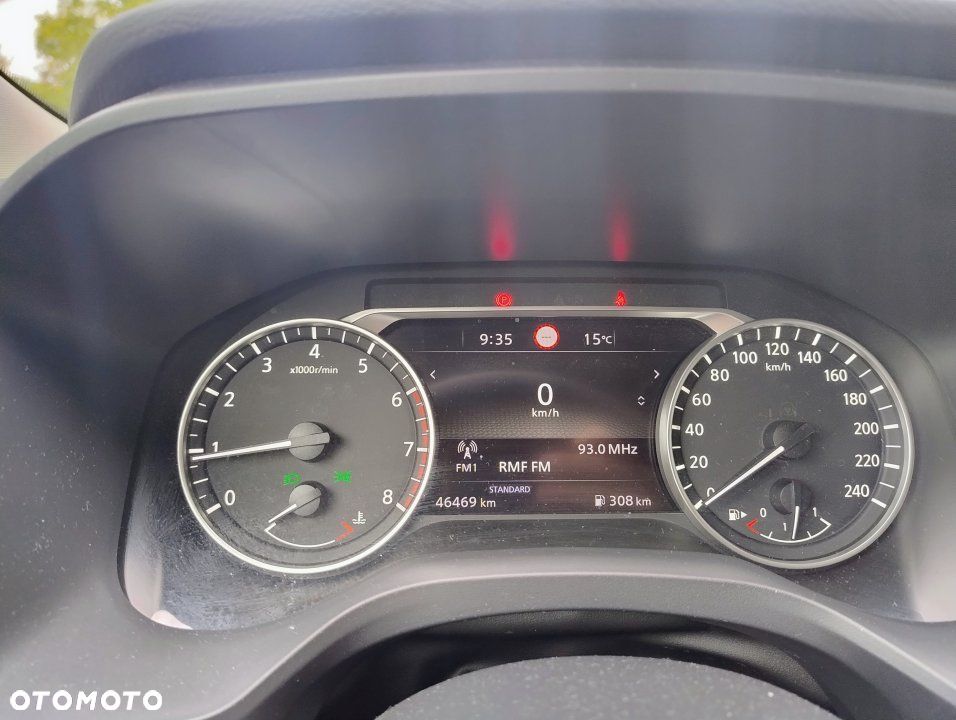 Nissan Qashqai - 11