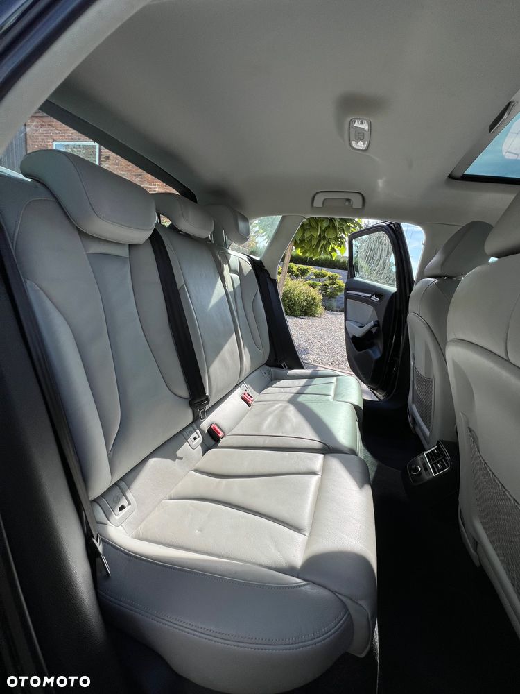 Audi A3 Sportback - 21