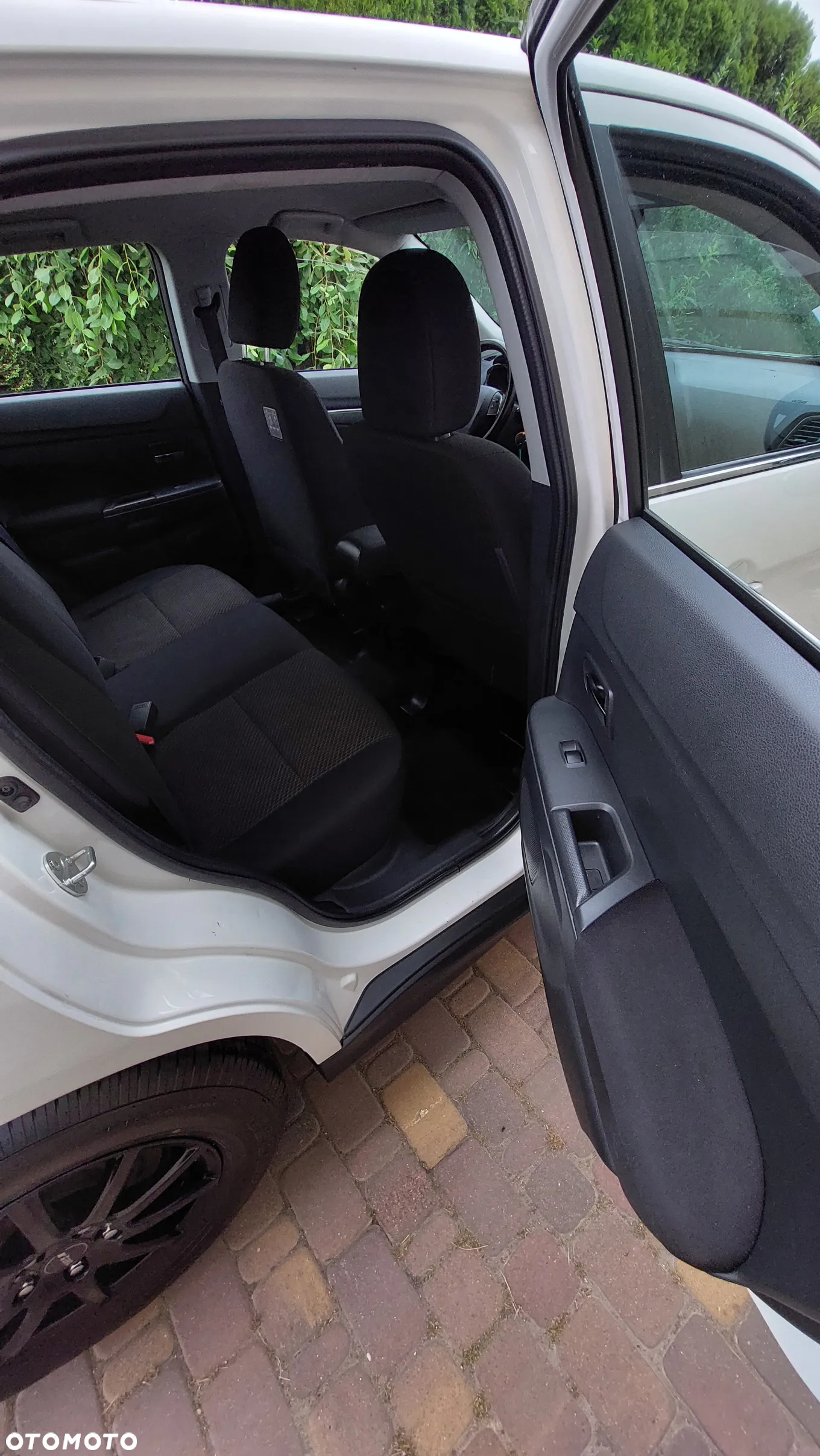 Mitsubishi ASX 1.6 DI-D 4WD Plus - 11