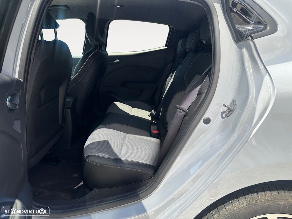 Renault Clio 1.0 TCe Techno - 13