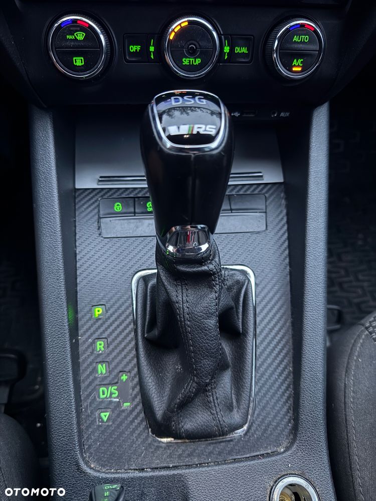 Skoda Octavia 2.0 TDI Edition DSG - 15