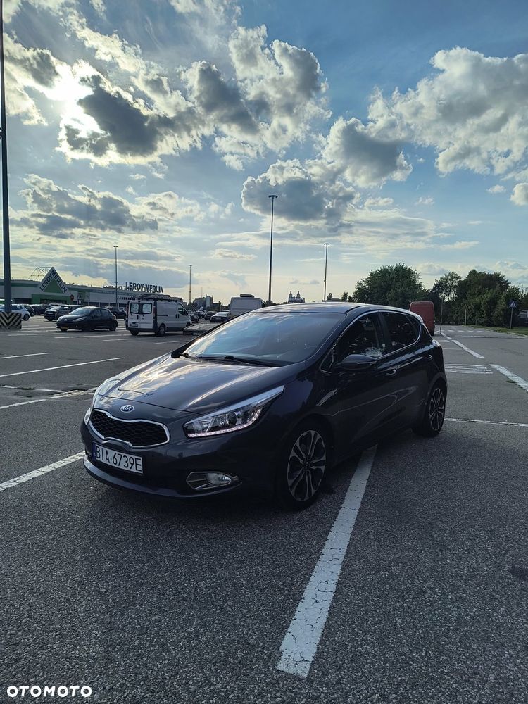 Kia Ceed 1.6 GDI L DCT - 3