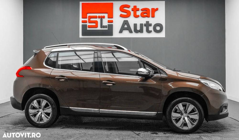 Peugeot 2008 1.2 PureTech Turbo Allure - 11