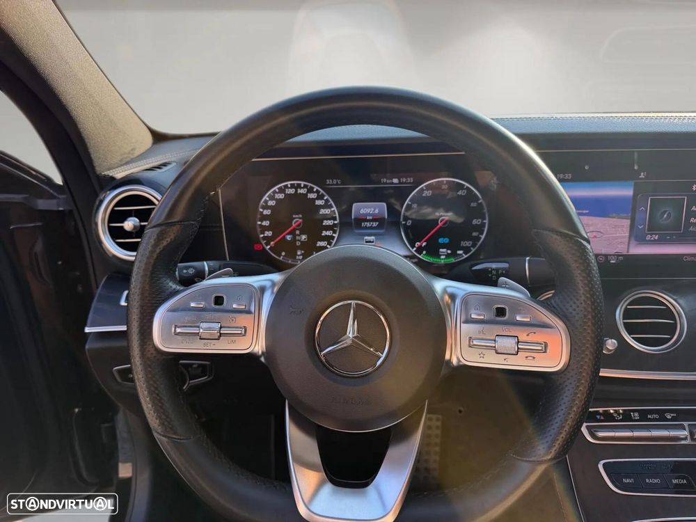 Mercedes-Benz E 300 de AMG Line - 8