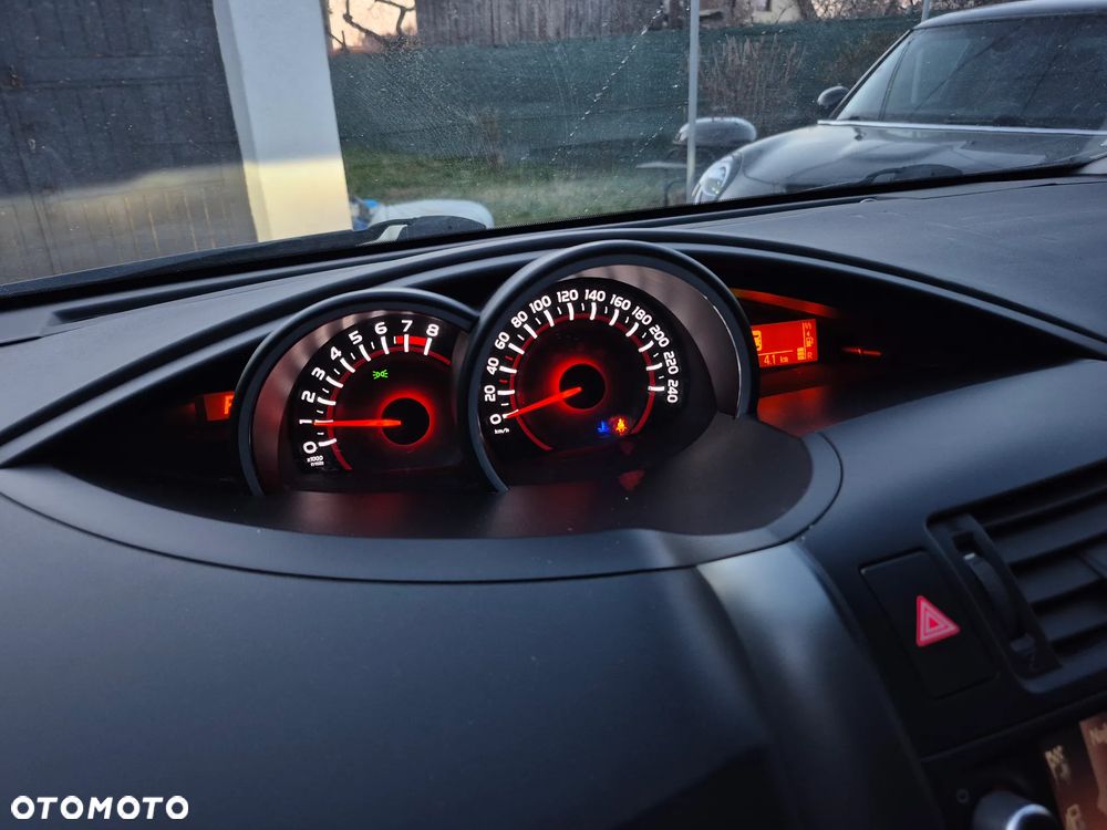 Toyota Verso 1.8 Prestige EU5 MS - 3