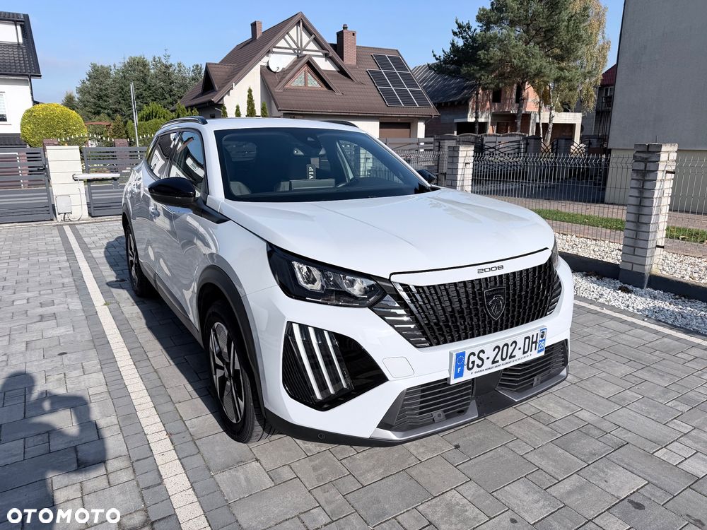 Peugeot 2008 2023 photo 2