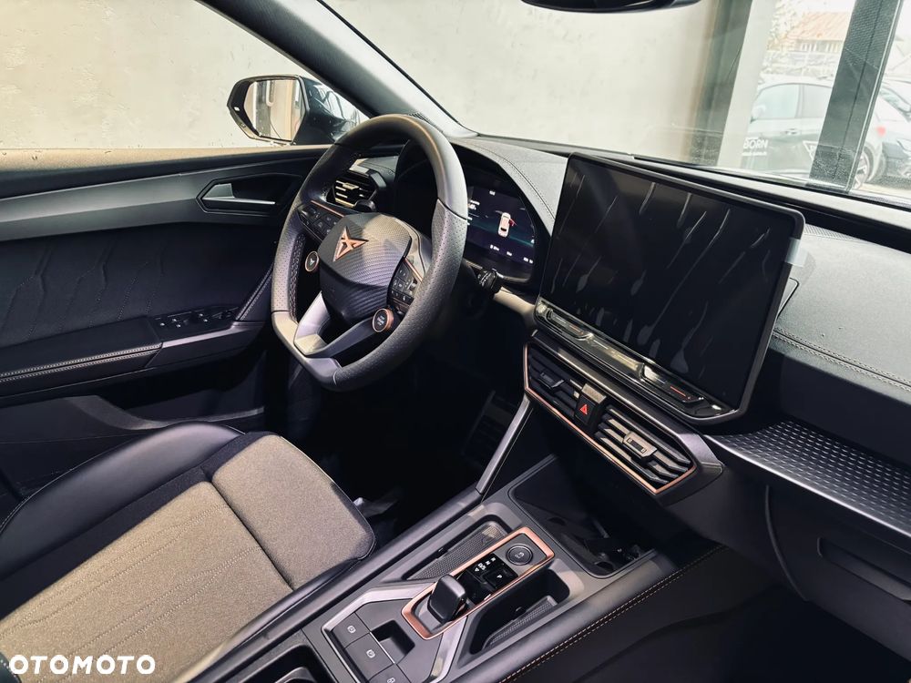 Cupra Leon 1.5 eTSI mHEV DSG - 13