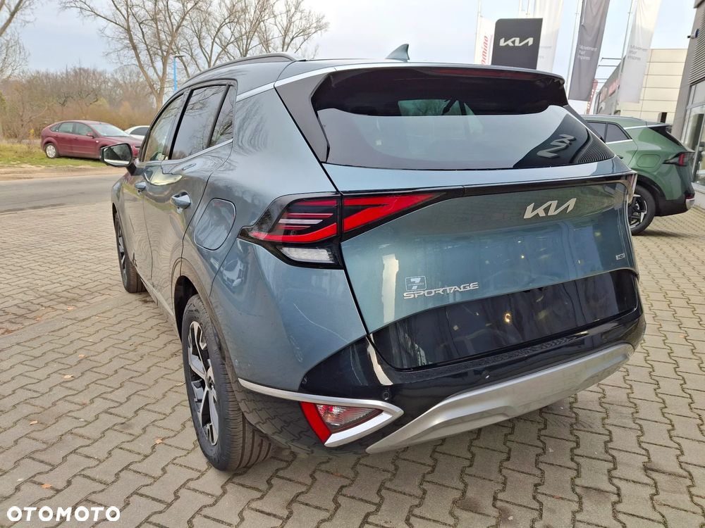 Kia Sportage 1.6 T-GDI HEV Business Line 4WD - 8