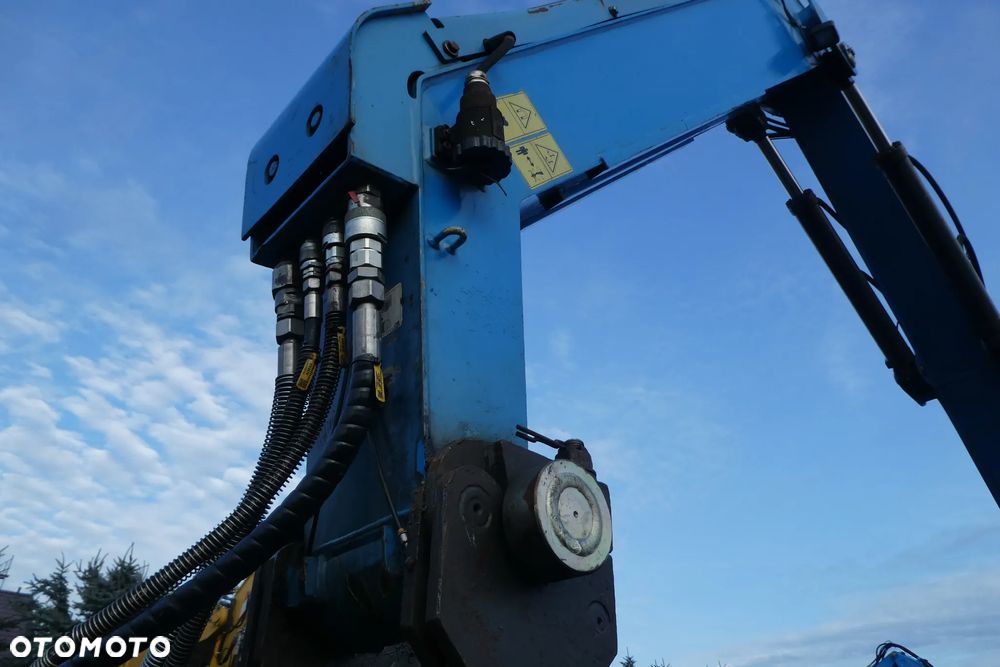 Fuchs MHL 320 Z NIEMIEC PRZEŁADUNKOWY - 18