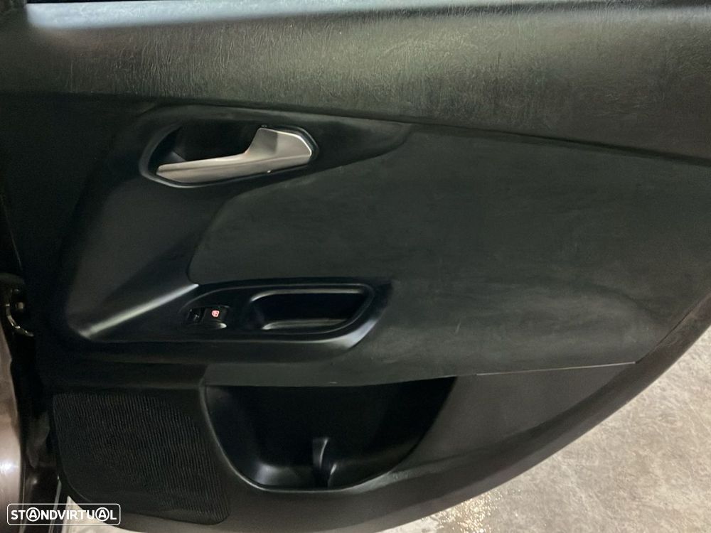 Fiat Tipo 1.3 M-Jet Lounge - 23