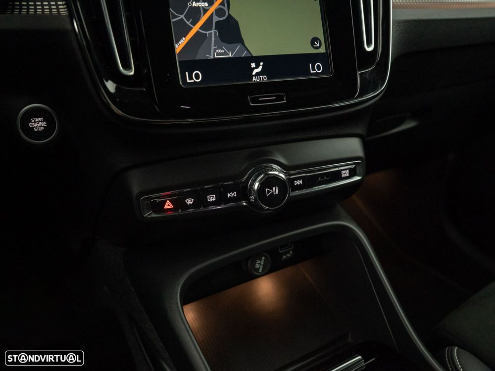 Volvo XC 40 1.5 T5 PHEV R-Design Expression - 31