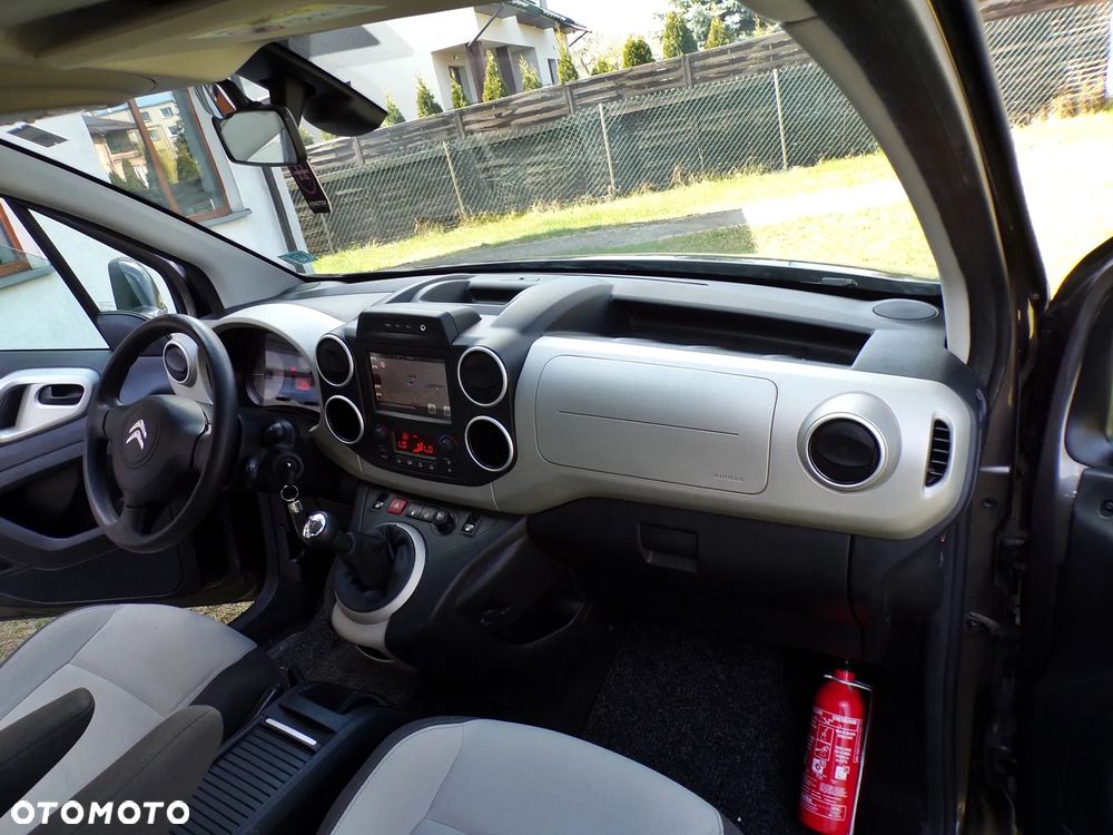 Citroën Berlingo Multispace PureTech 110 SHINE - 16