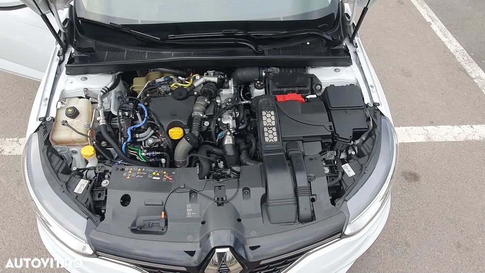 Renault Megane BLUE dCi 115 EDC BUSINESS EDITION - 28