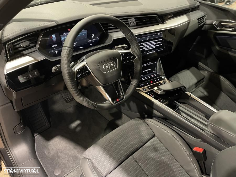 Audi e-tron 55 quattro S line - 14