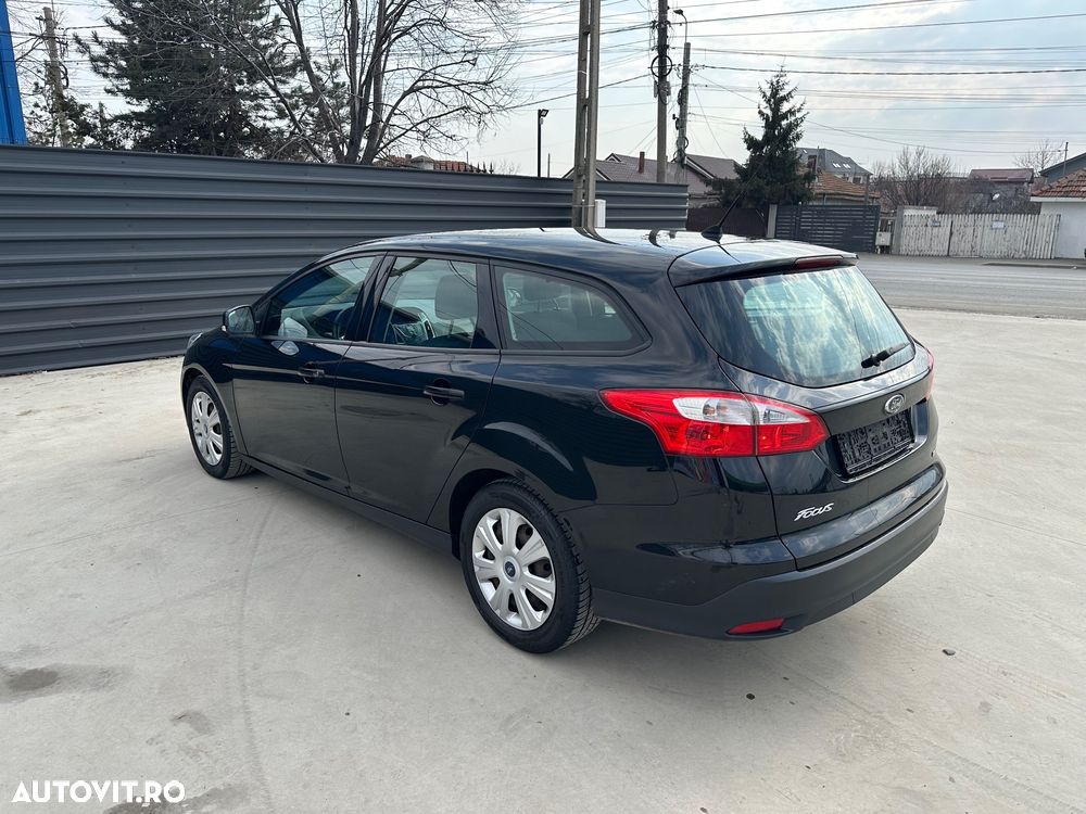 Ford Focus - 4