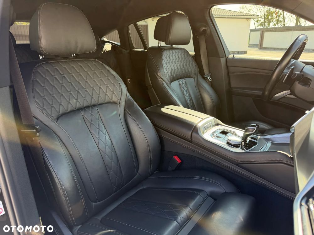 BMW X6 xDrive30d - 19