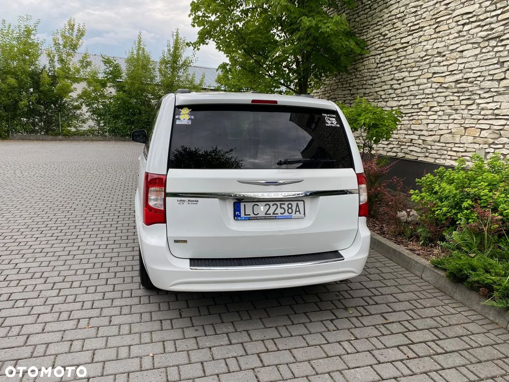 Chrysler Town & Country 3.6 Touring - 7