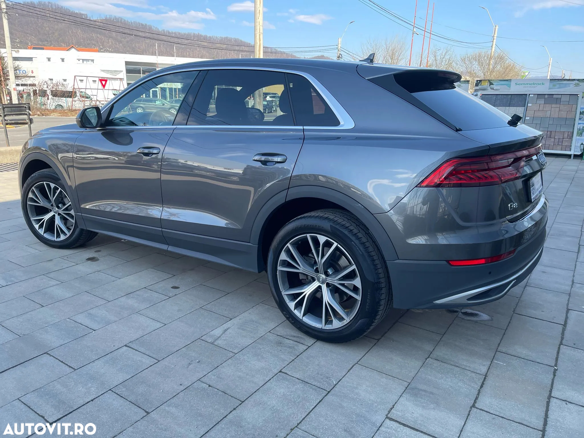 Audi Q8 50 TDI quattro Tiptronic - 25